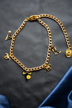 Load image into Gallery viewer, Rub My Saddle Choker
