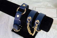 Charger l&#39;image dans la galerie, Greed Collar &amp; Cuffs
